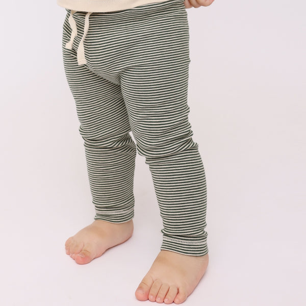 Gray 2024 striped leggings